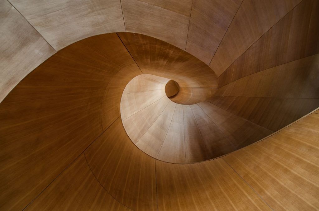 Escaleras espirales de madera
